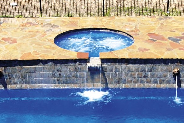 leisure-pools-gallery-palo-cedro-pool-spa-11