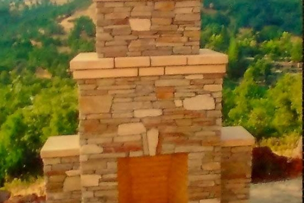 custom-decorative-concrete-palo-cedro-pool-spa-05
